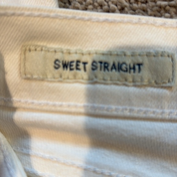 Lucky Brand White Sweet Straight Leg Jeans Classic Style 6/28 - Picture 4 of 8